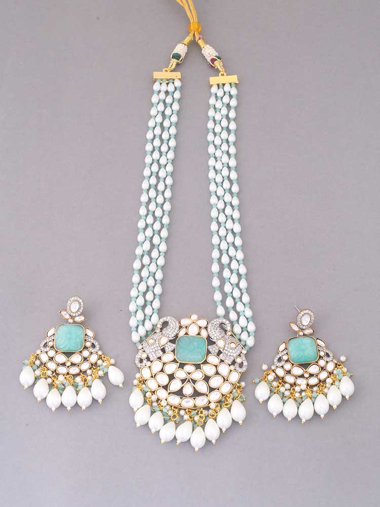 Turquoise Maanya Kundan Jewellery Set