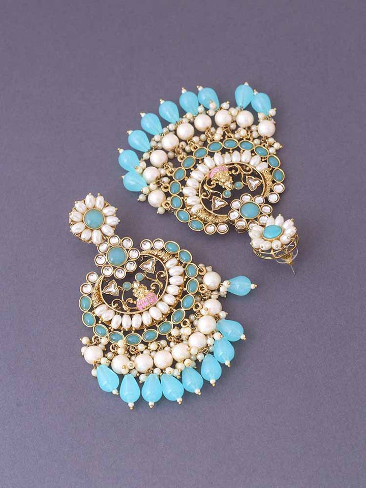 Turquoise Takshavi Chaandbalis