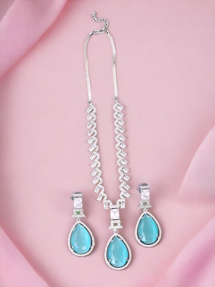 Turquoise Xandra Pendant Set