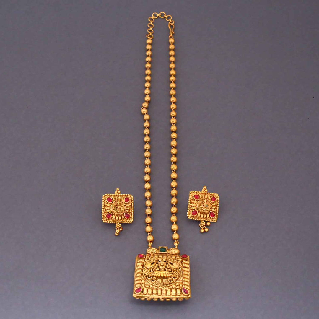 Varina Reversible Temple Jewellery Set- New Arrival