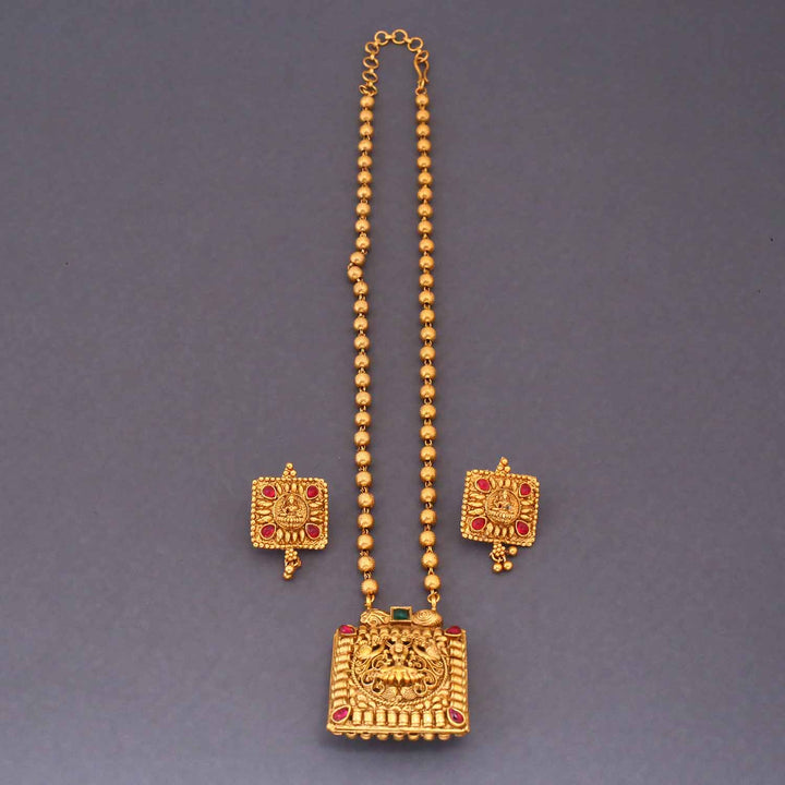 Varina Reversible Temple Jewellery Set- New Arrival