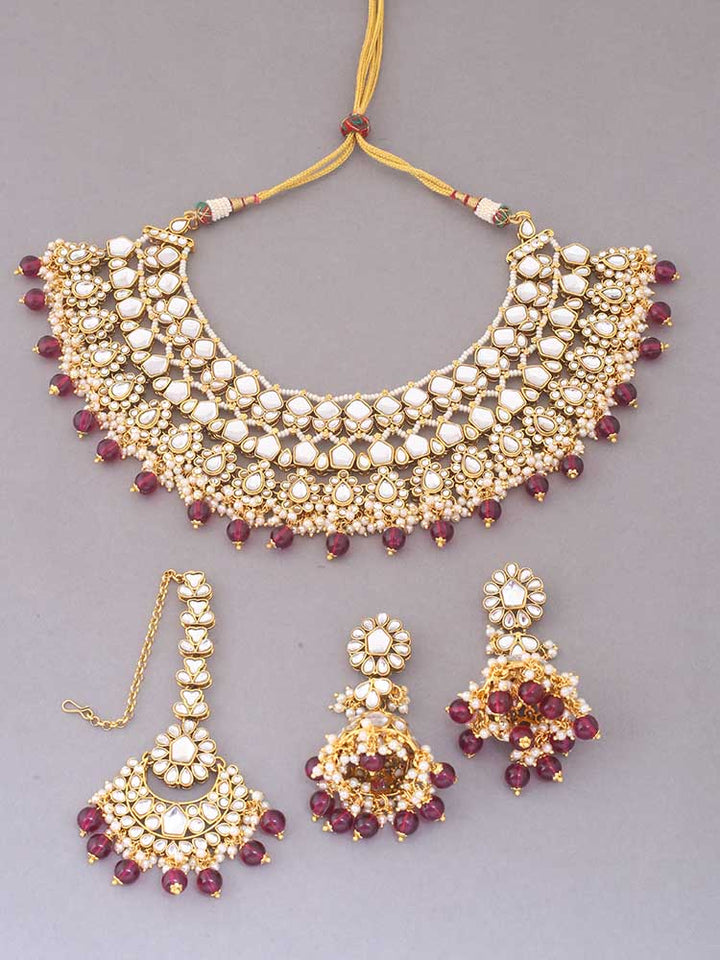 Wine Abhaya Kundan Jewellery Set