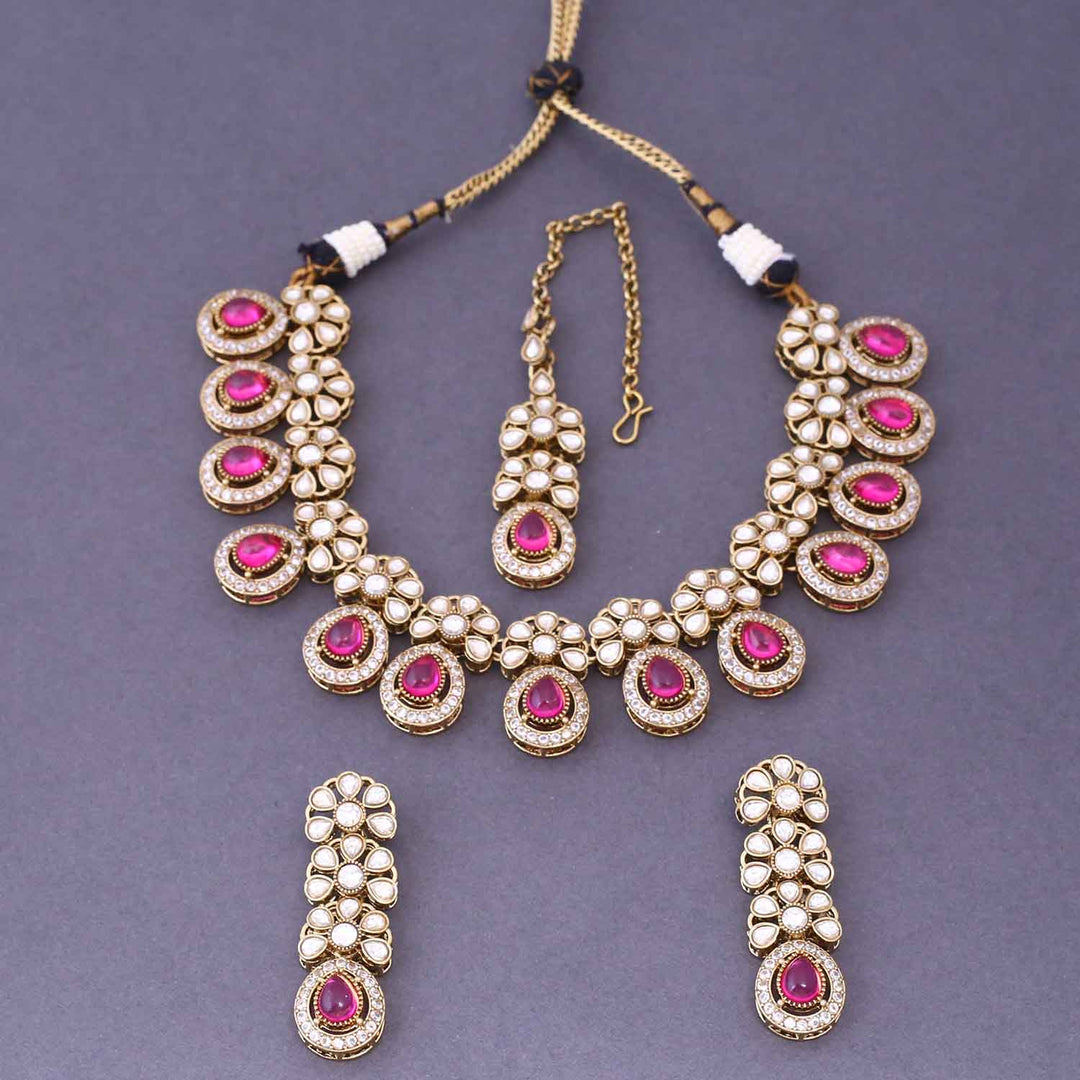 Wine Darcey Victorian Jewellery Set- New Arrival