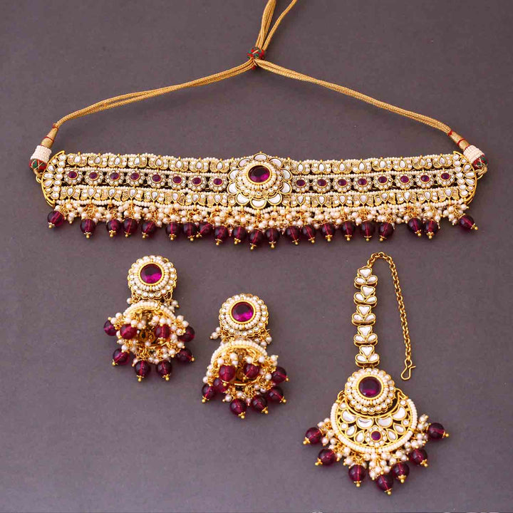 Wine Kaira Kundan Jewellery Set