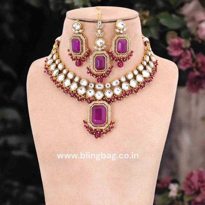 Wine Kuntala Kundan Jewellery Set