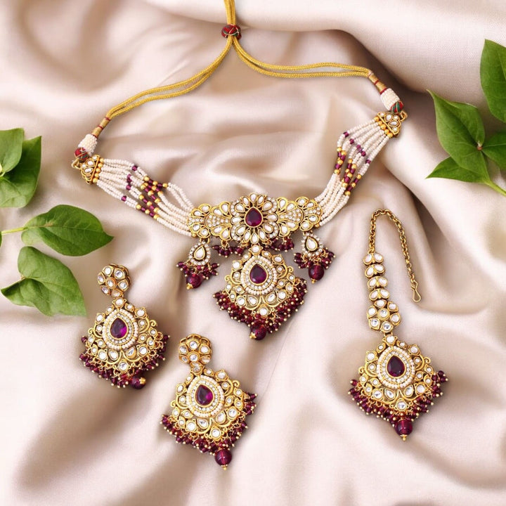 Wine Nemisha Kundan Jewellery Set