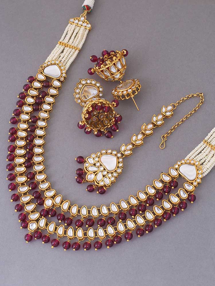 Wine Parini Kundan Jewellery Set