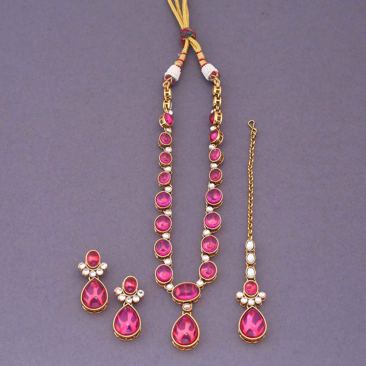 Wine Raniya Kundan Jewellery Set
