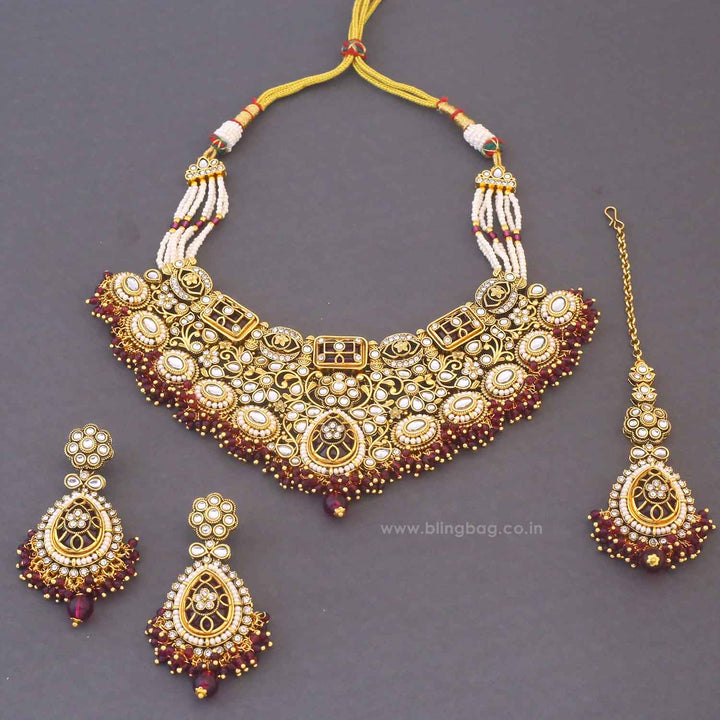 Wine Roshnika Kundan Jewellery Set