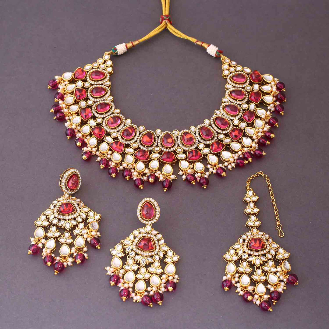 Wine Shushmita Kundan Jewellery Set