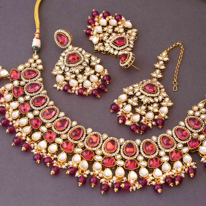 Wine Shushmita Kundan Jewellery Set