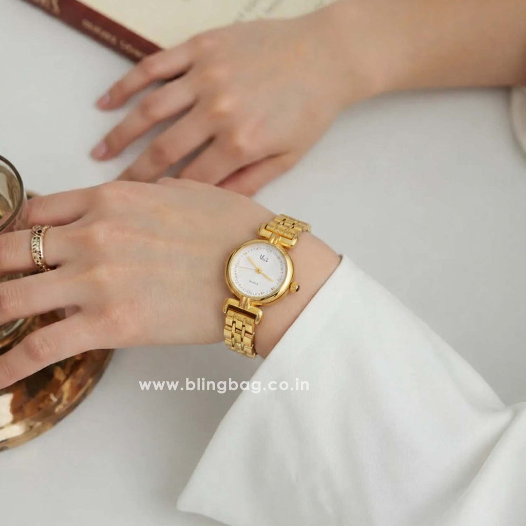 Blingbag Golden Pratyusha Casual Watch