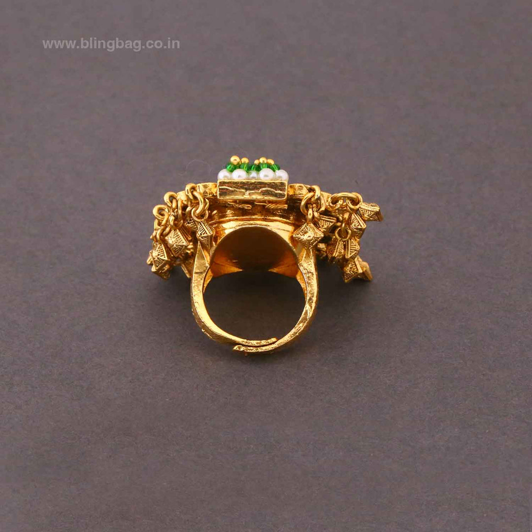 BlingBag Kareshi Ring Watch