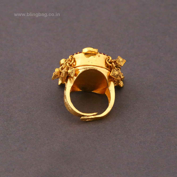 BlingBag Urehri Ring Watch