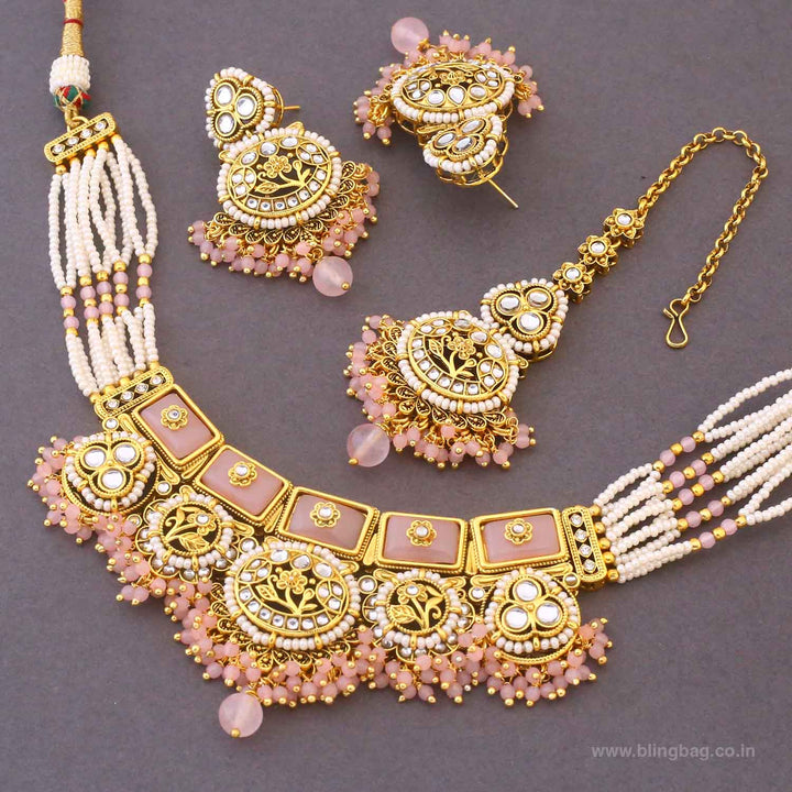 Blush Gyanada Kundan Jewellery Set