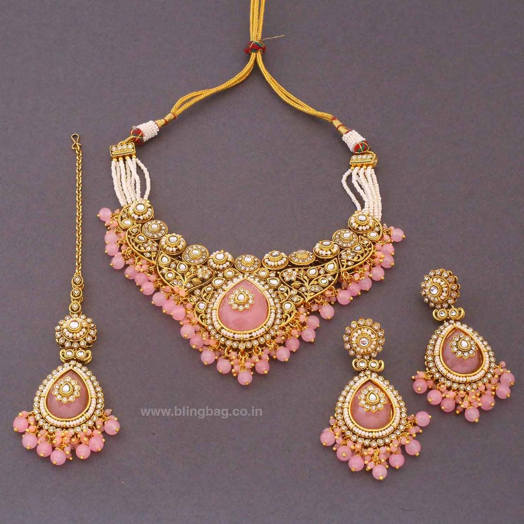 Blush Kavyaa Kundan Jewellery Set