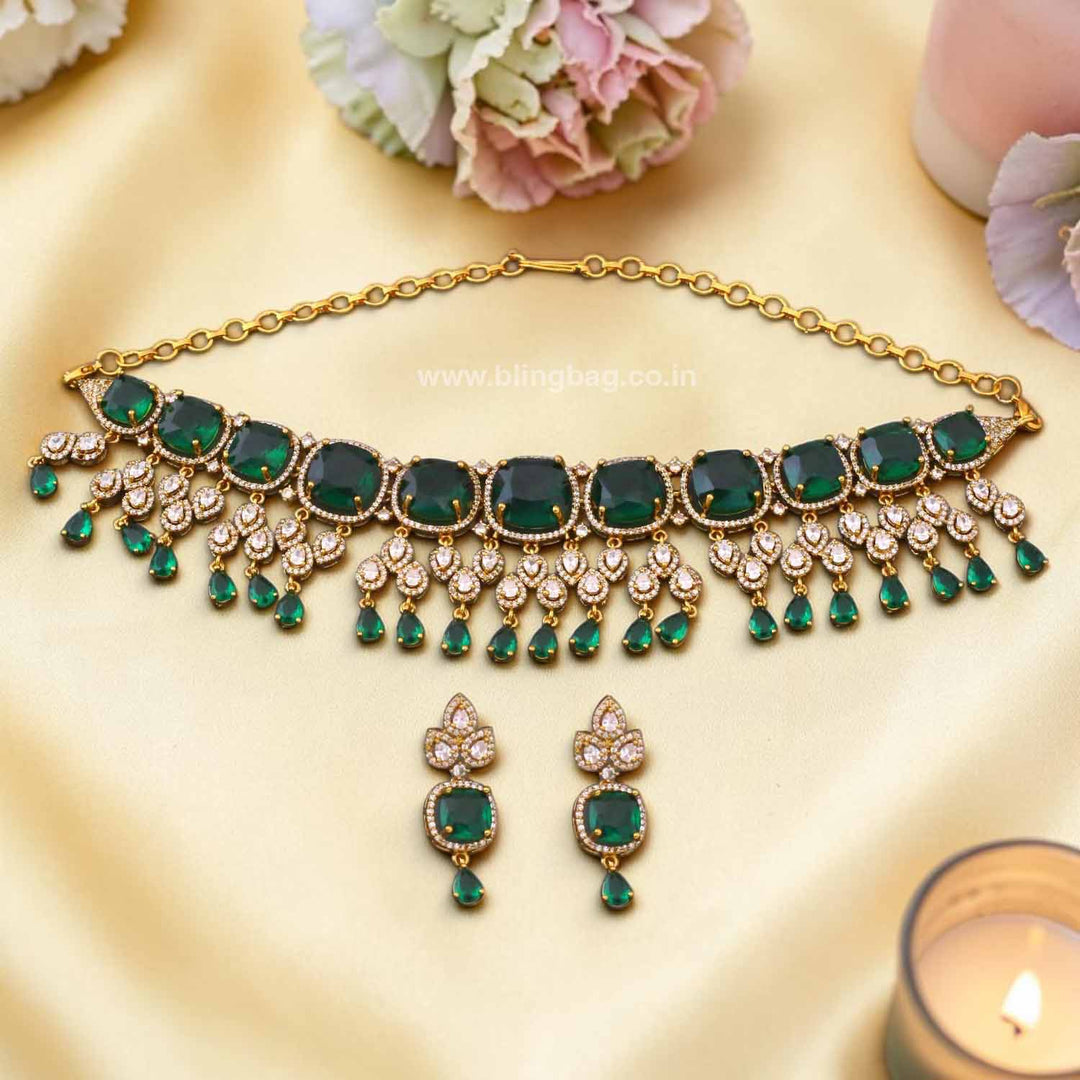 Emerald Aarohiini Victorian Jewellery Set - New Arrival