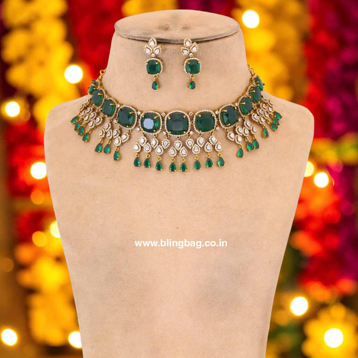 Emerald Aarohiini Victorian Jewellery Set - New Arrival