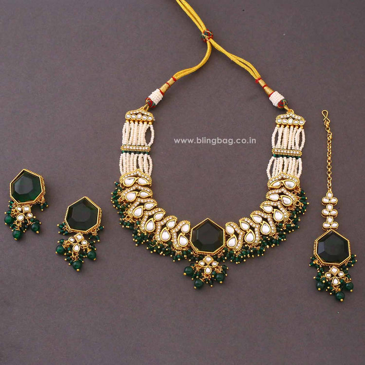 Emerald Aishika Kundan Jewellery Set