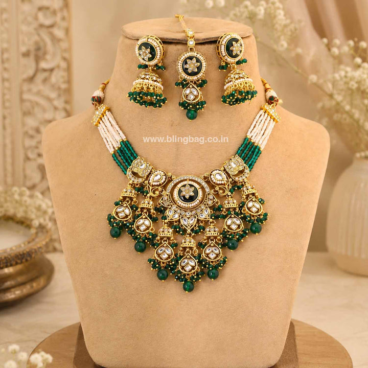 Emerald Alankrita Kundan Jewellery Set