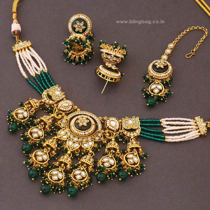 Emerald Alankrita Kundan Jewellery Set