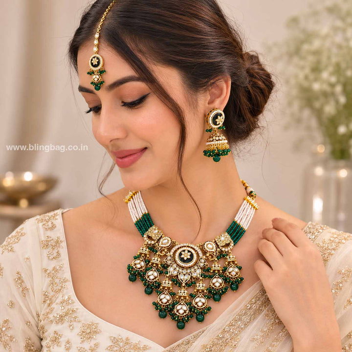 Emerald Alankrita Kundan Jewellery Set