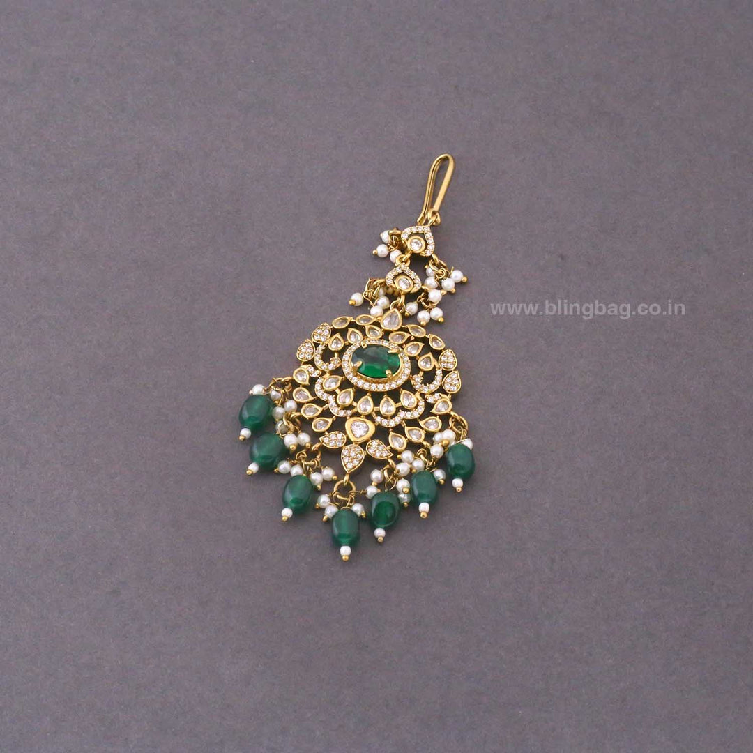 Emerald Ambrey Maang Tikka