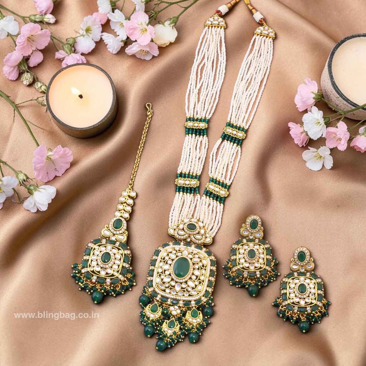 Emerald Aniyaa Kundan Jewellery Set
