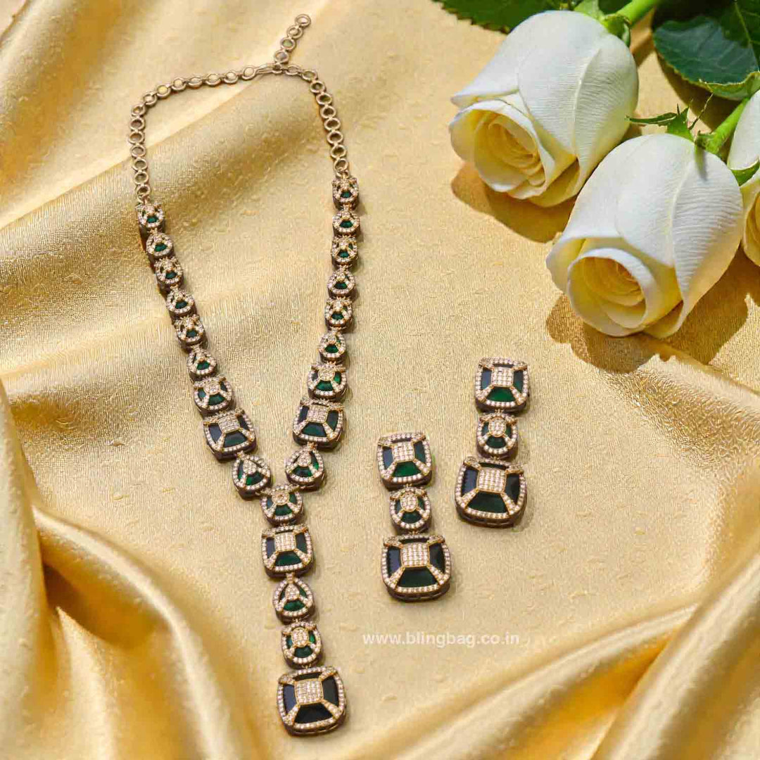 Emerald Annae Victorian Jewellery Set- New Arrivals