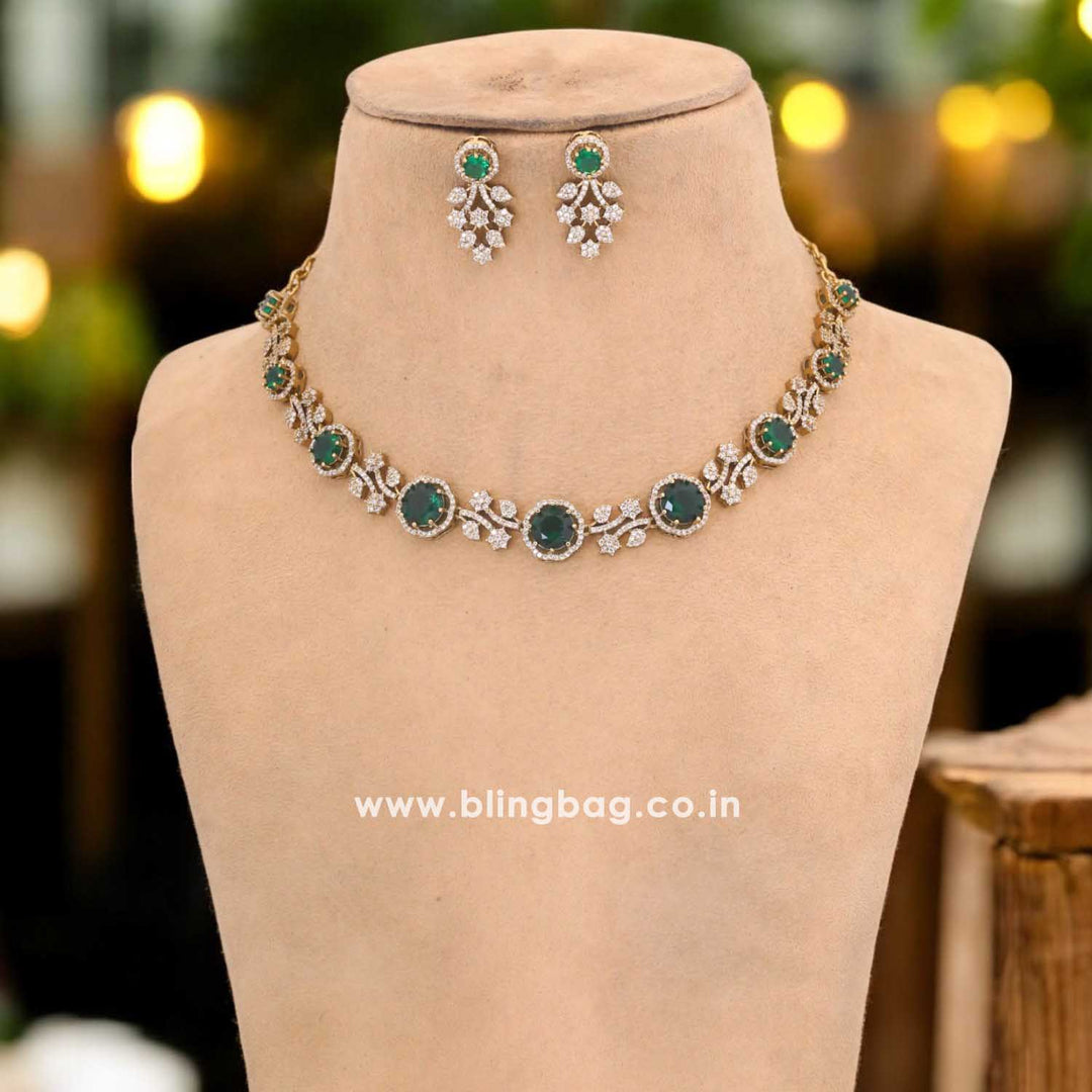 Emerald Arilaa Victorian Jewellery Set - New Arrival