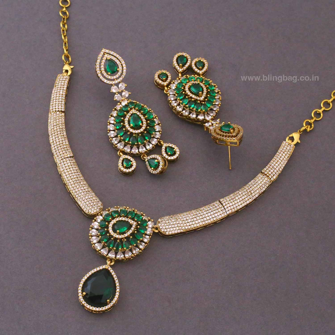 Emerald Avason Victorian Jewellery Set- New Arrivals