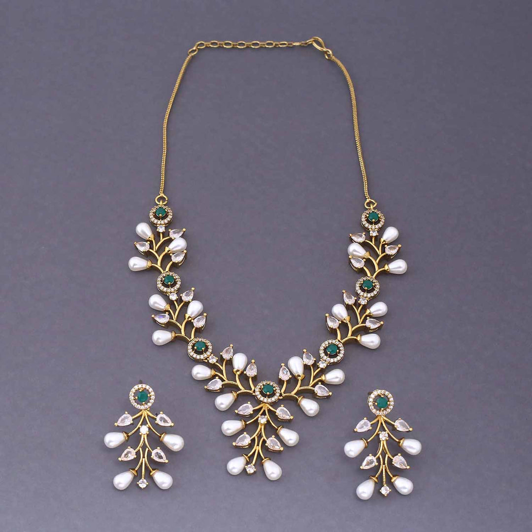 Emerald Charvi Victorian Jewellery Set - New Arrival