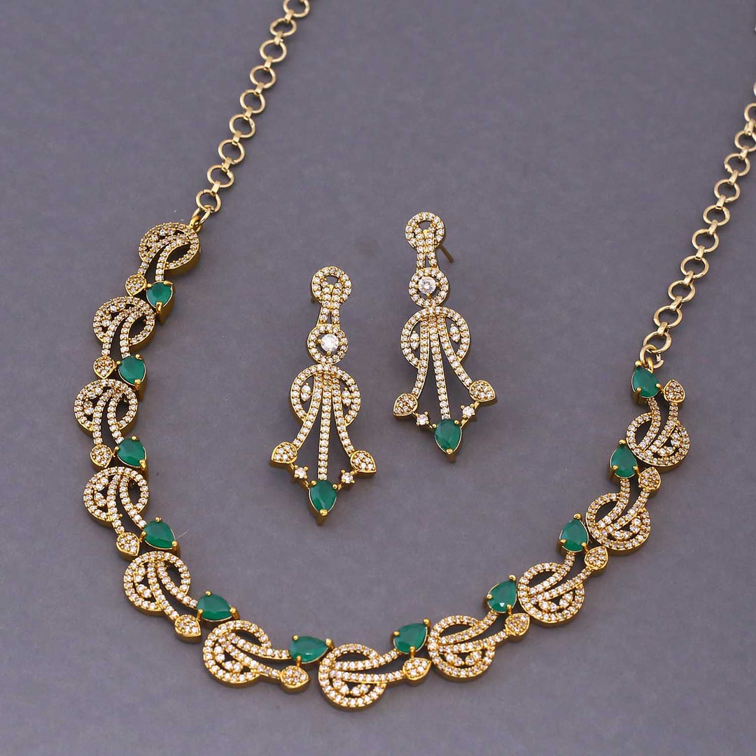 Emerald Clare Victorian Jewellery Set - New Arrival