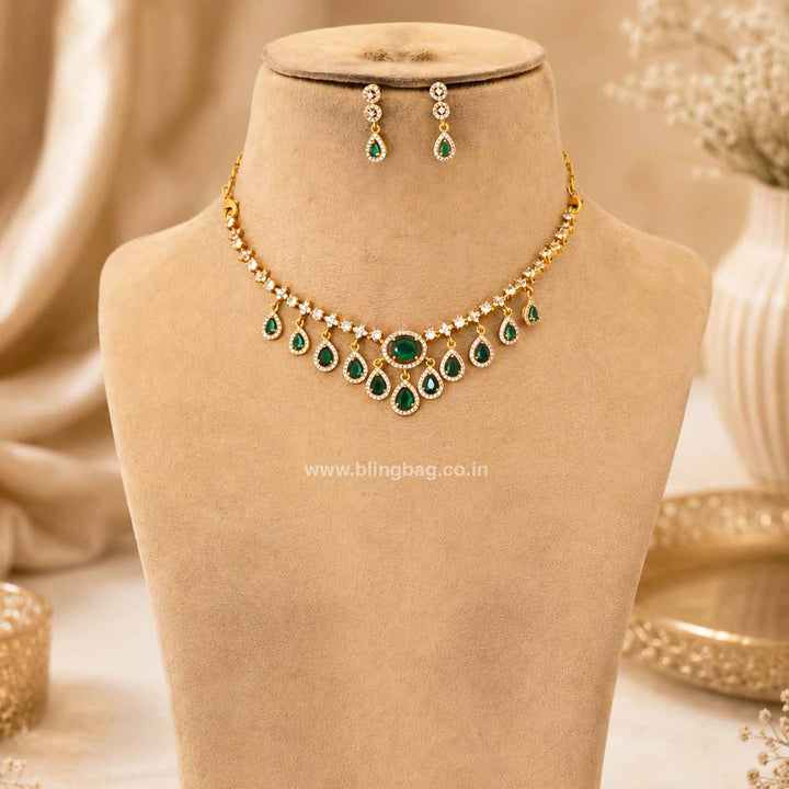 Emerald Debjani Antique Jewellery Set - New Arrival