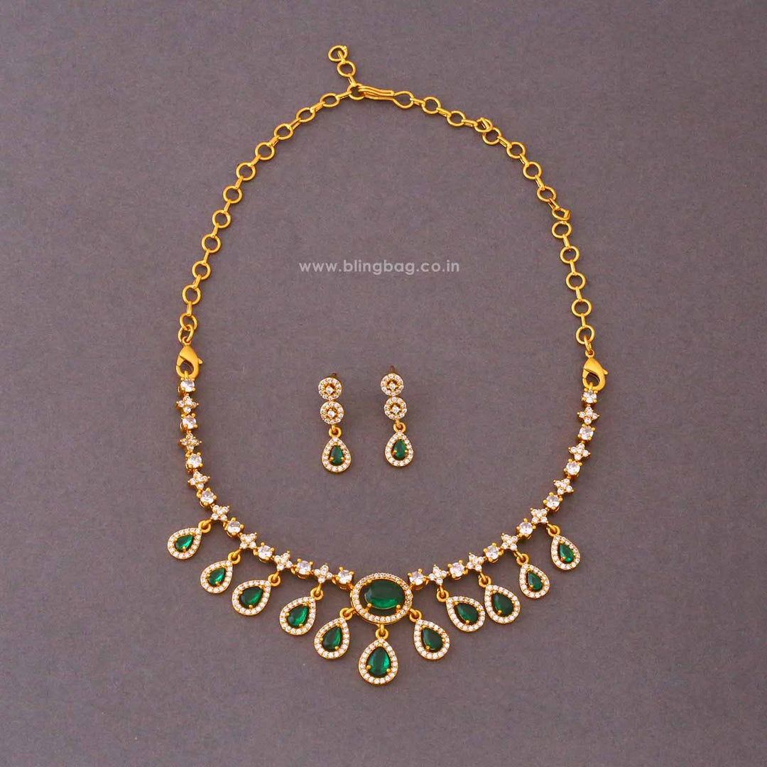 Emerald Debjani Antique Jewellery Set - New Arrival