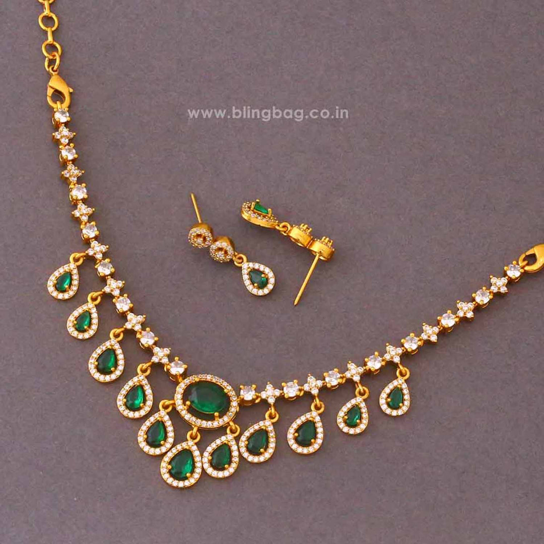 Emerald Debjani Antique Jewellery Set - New Arrival