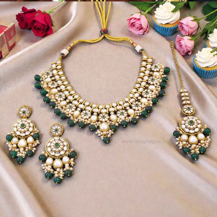 Emerald Eshanya Kundan Jewellery Set