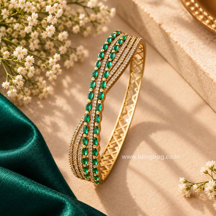 Emerald Evelyn Bracelet