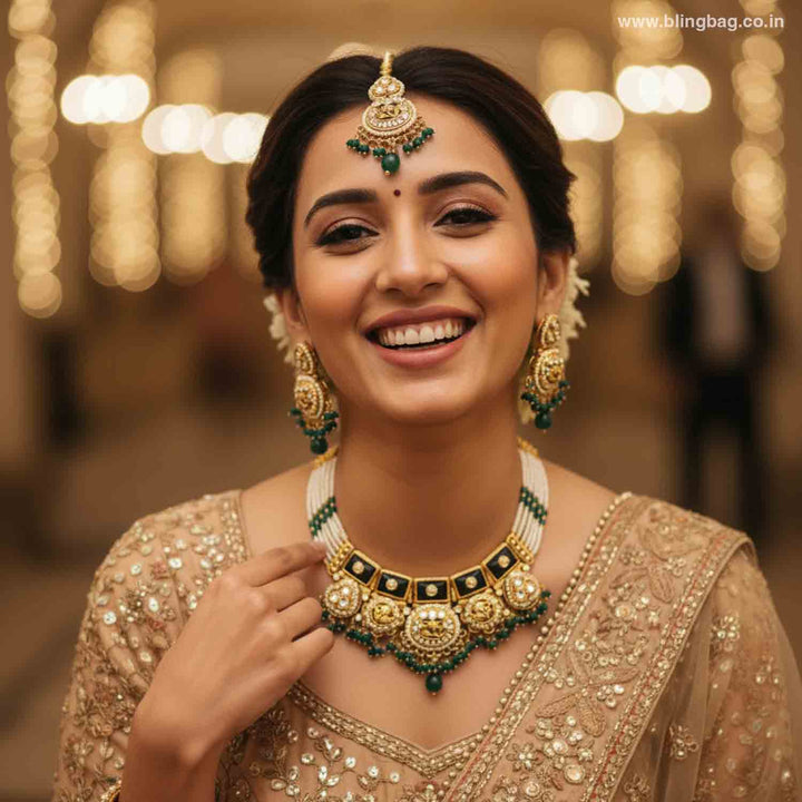 Emerald Gyanada Kundan Jewellery Set