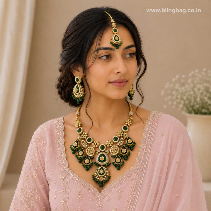 Emerald Ishitaa Kundan Jewellery Set