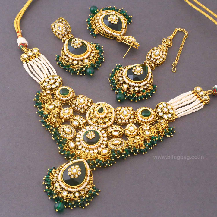 Emerald Lavaani Kundan Jewellery Set