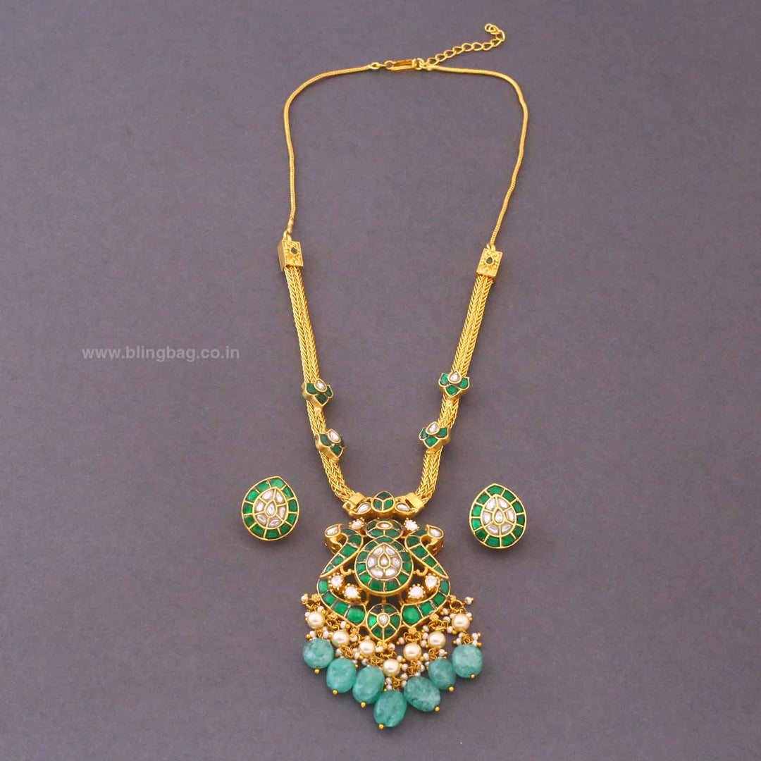Emerald lniena Jadau Jewellery Set- New Arrival
