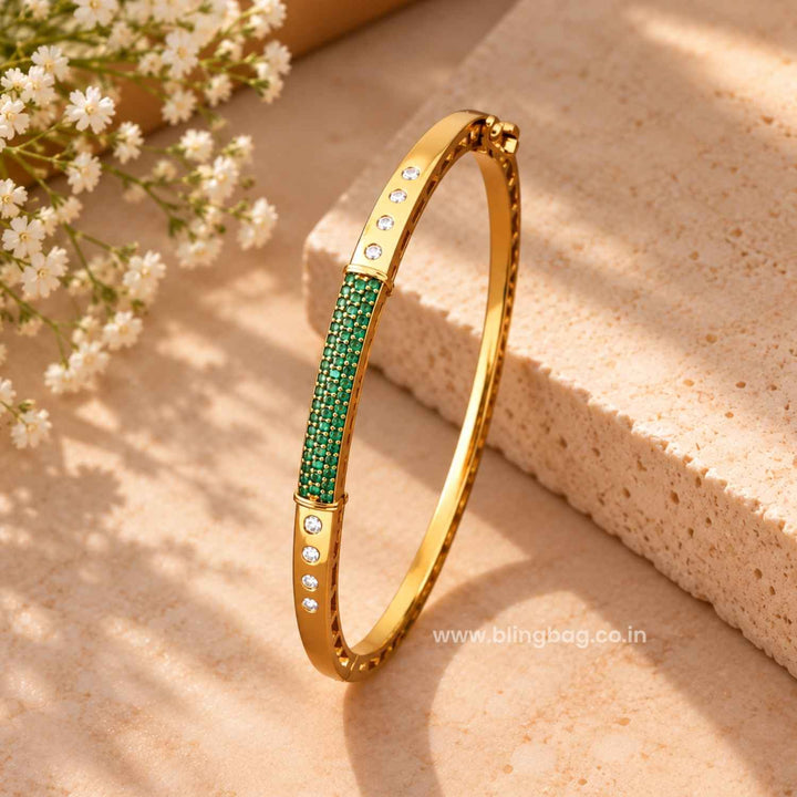 Emerald Lumi Bracelet