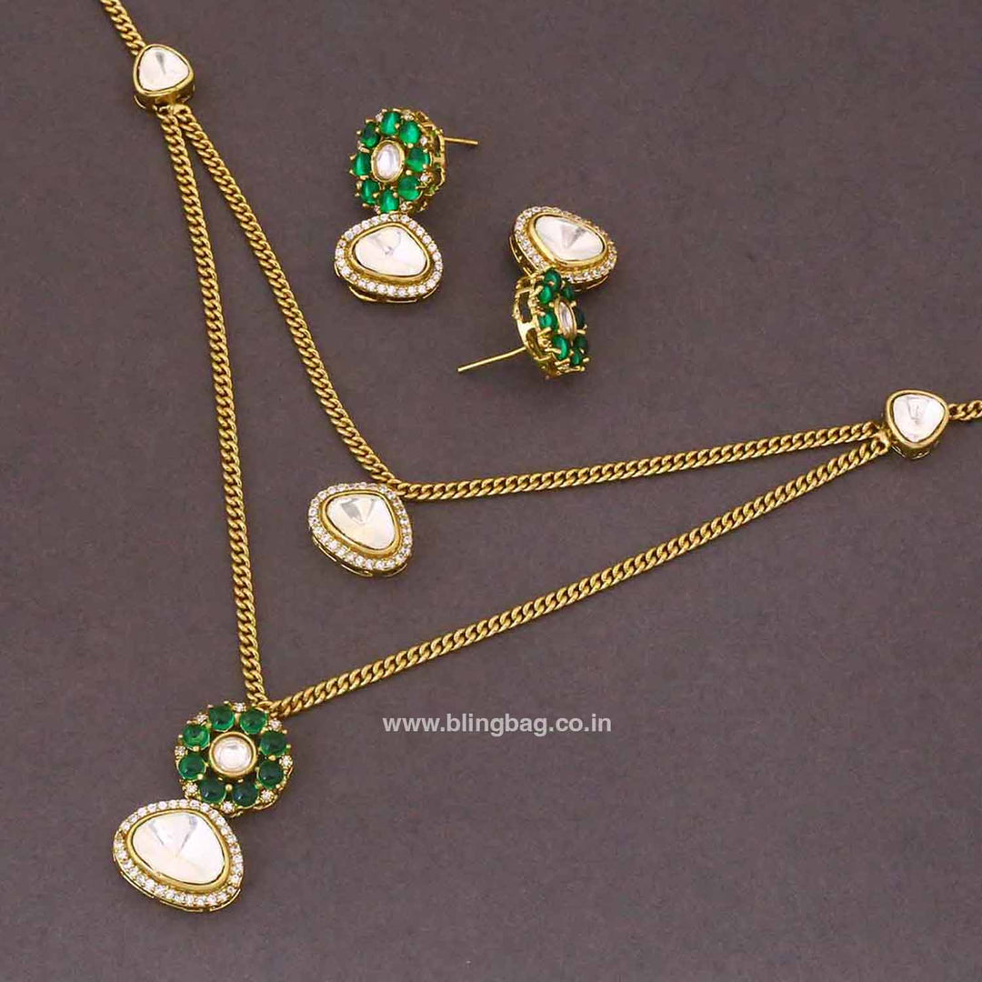 Emerald Lunessa Pendant Set - New Arrival