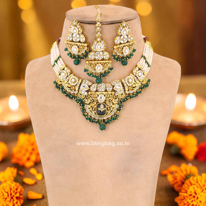 Emerald Mayurika Kundan Jewellery Set