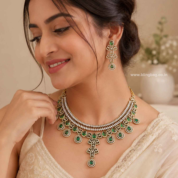 Emerald Naeyn Victorian Jewellery Set- New Arrivals