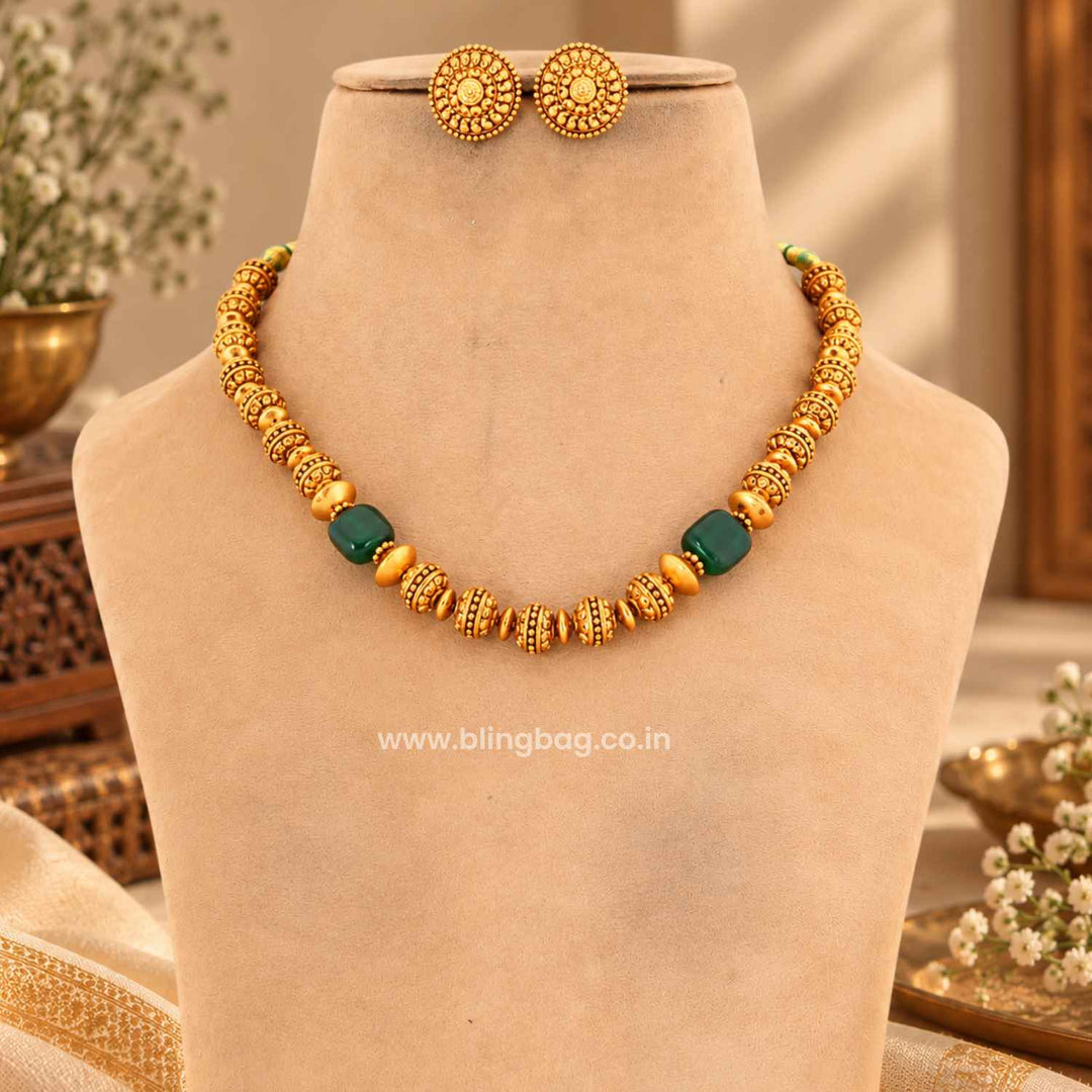 Emerald Nainaara Antique Jewellery Set- New Arrival