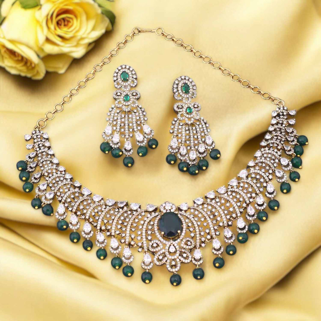 Emerald Oath Hasli Victorian Jewellery Set - New Arrival