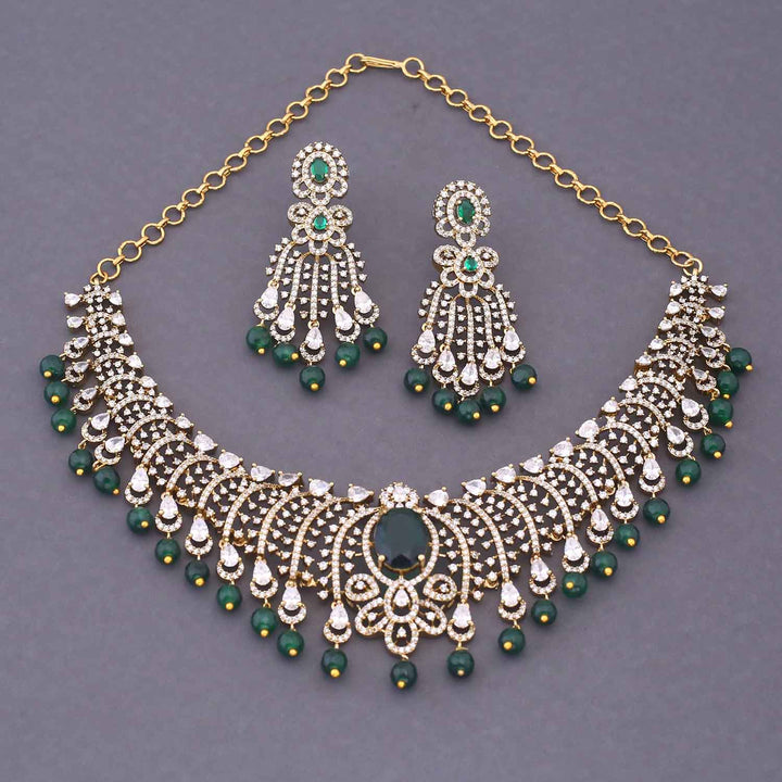 Emerald Oath Hasli Victorian Jewellery Set - New Arrival