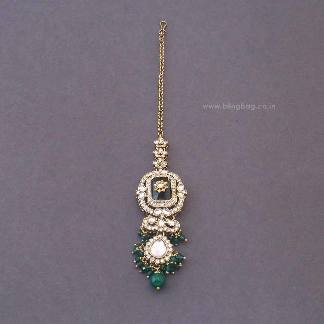 Emerald Parineeta Bridal Jewellery Set